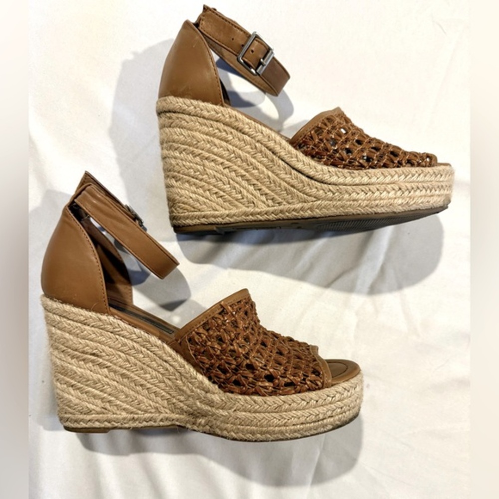Steve Madden Tan Woven Espadrilles - Picture 6 of 12